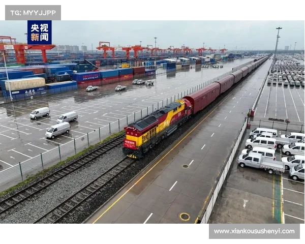 中国“智”造新能源汽车首次搭乘成都中欧班列出口 中国“智”造新能源汽车首次搭乘成都中欧班列出口